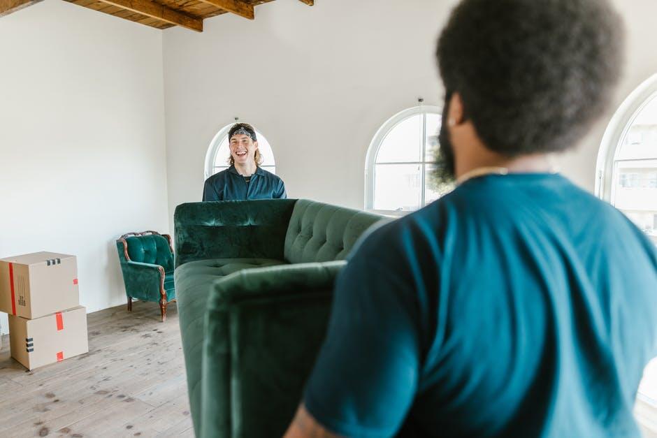 Avoid DIY: The Risks of Moving Heavy Furniture Yourself